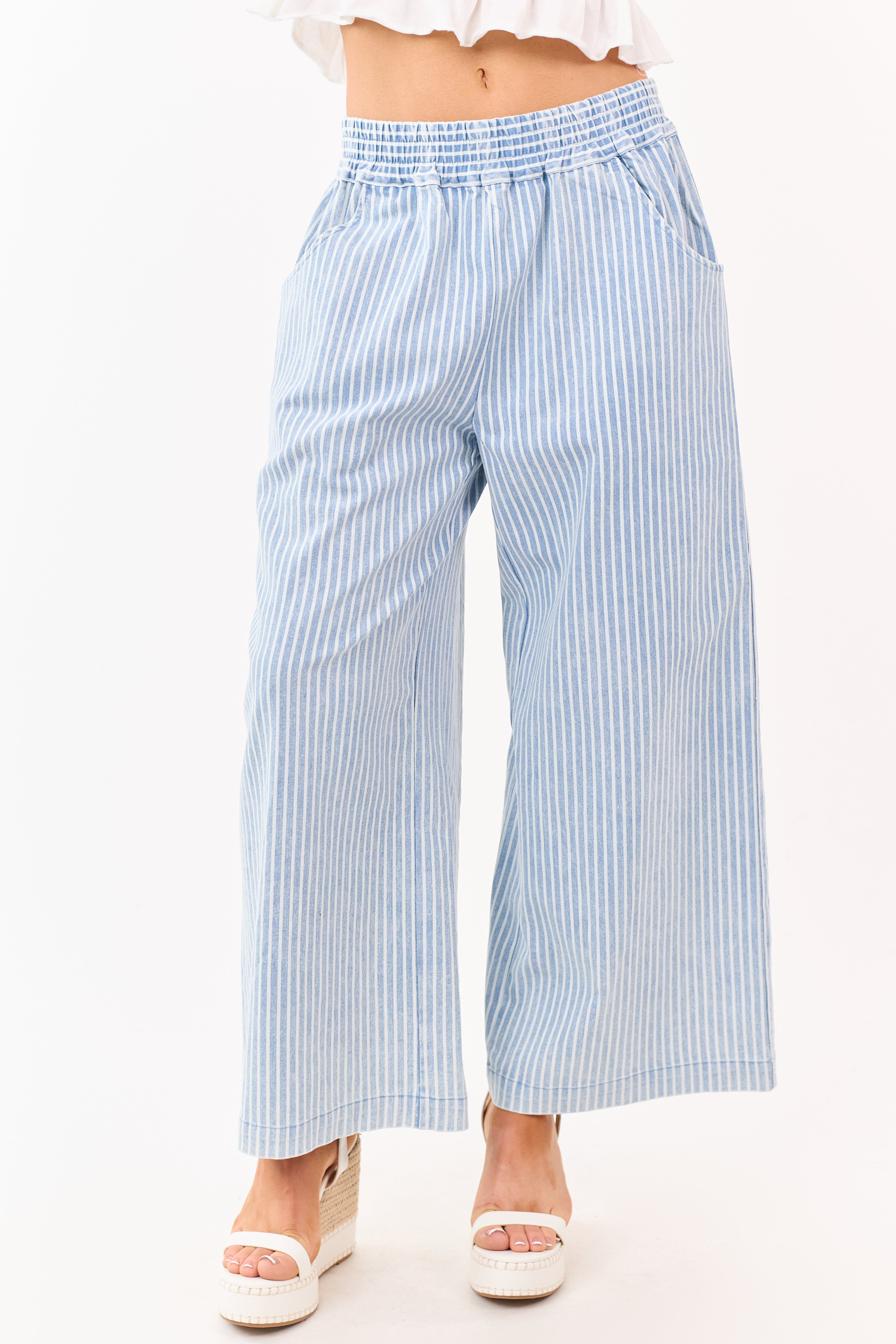 Casual Chic | Wide Leg Pants Women with Elastic Waist & Flowy Design | Comfortable Fit for Everyday Style 1