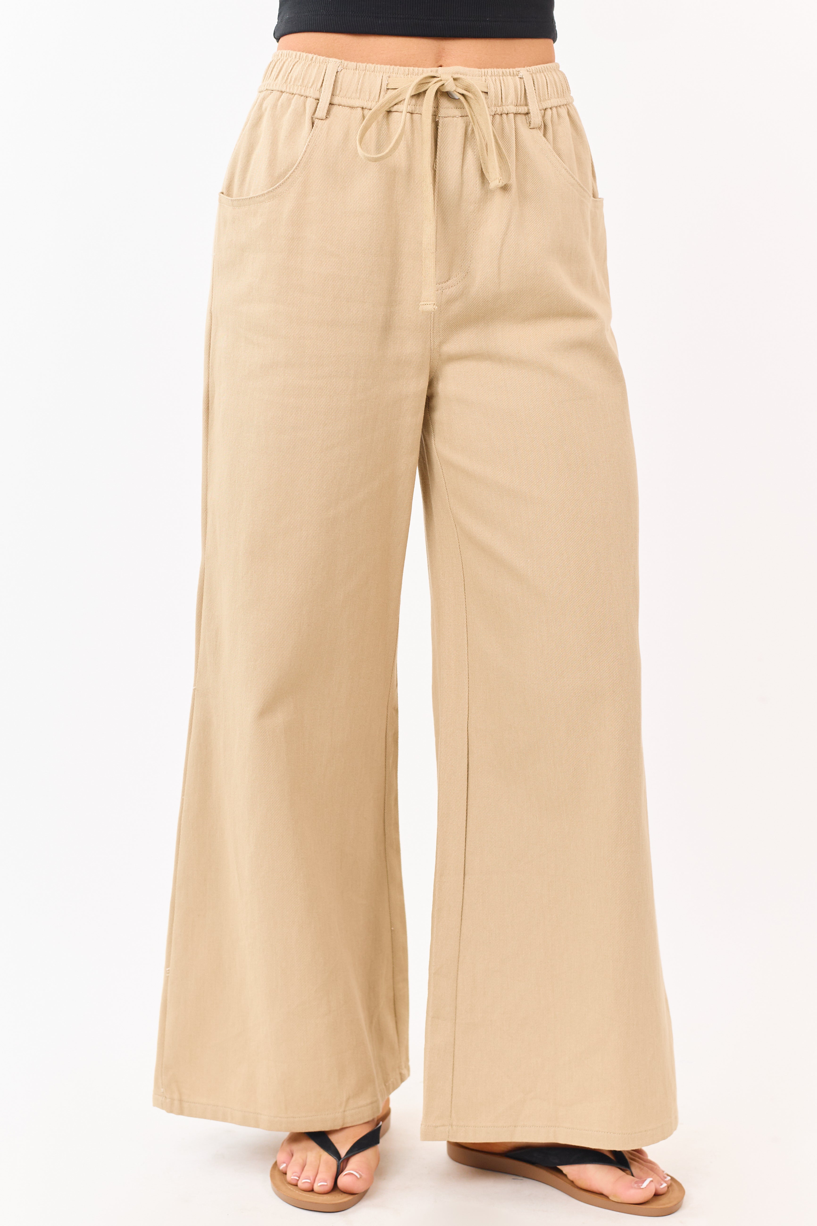 Casual Chic | Wide Leg Pants Women with Elastic Waistband | Flattering Fit for Everyday Style 1