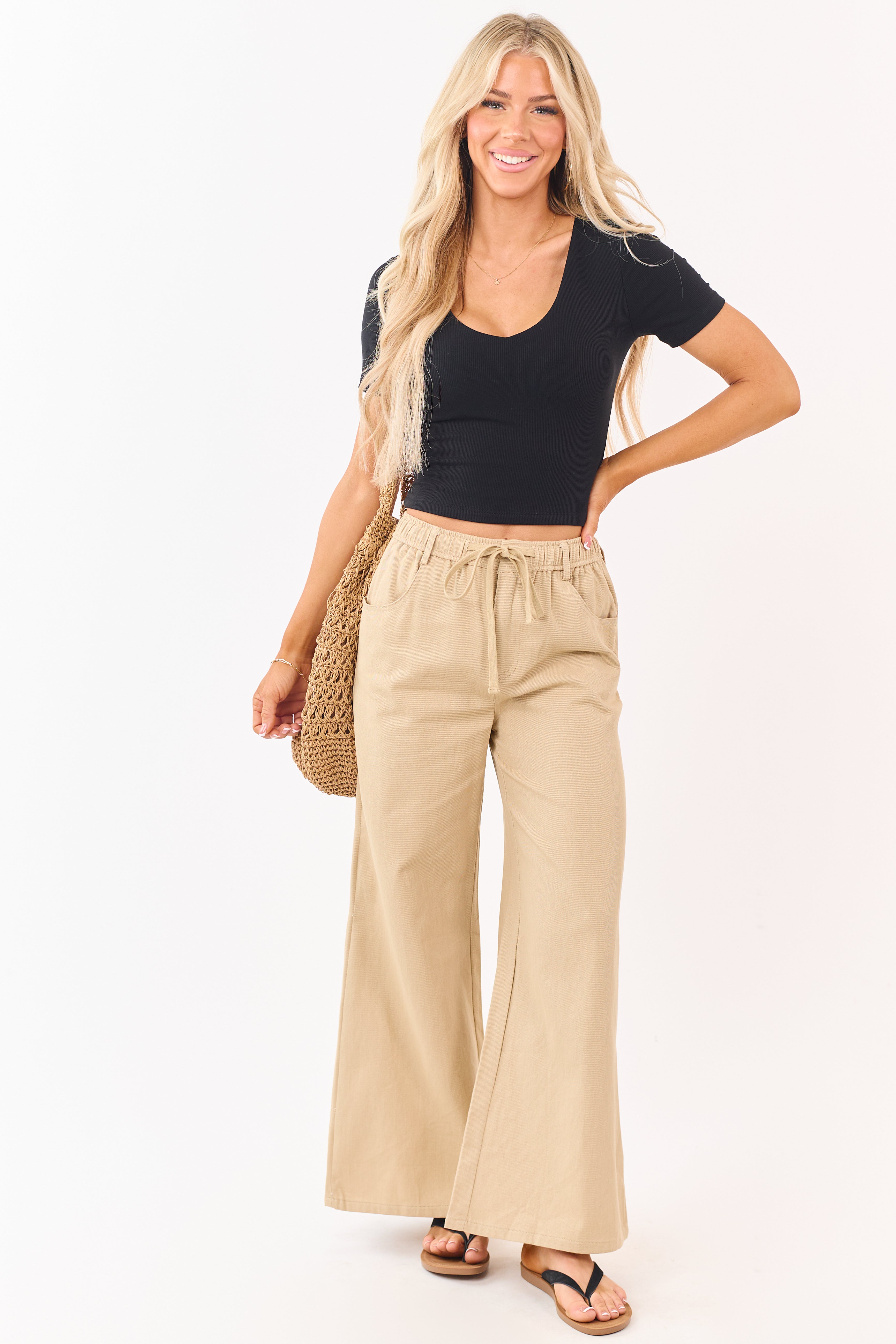 Casual Chic | Wide Leg Pants Women with Elastic Waistband | Flattering Fit for Everyday Style 4